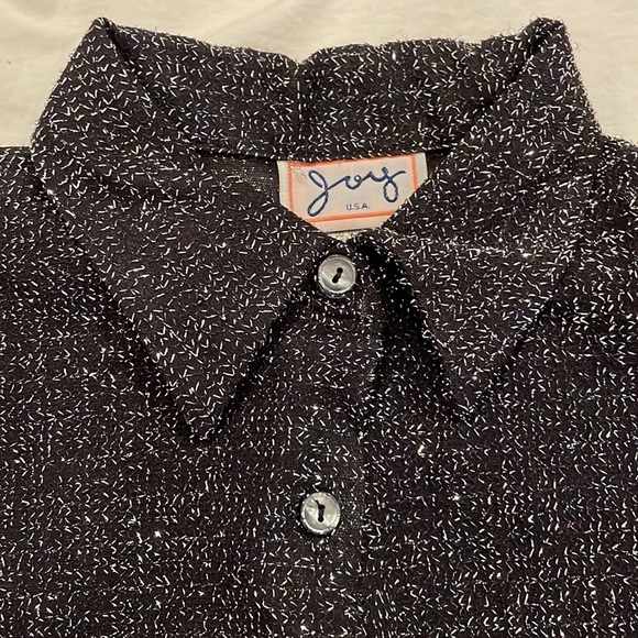 Black top with Silver thread woven in. Size S - Picture 9 of 12